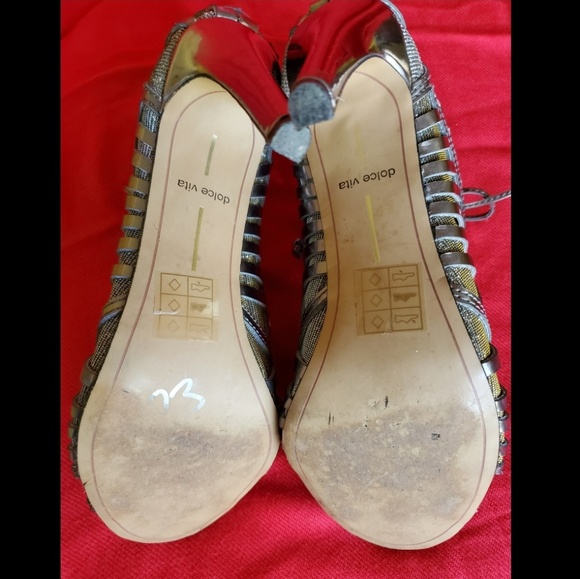 Dolce Vita gun metal peep toe heels. Size 8 - Picture 8 of 8